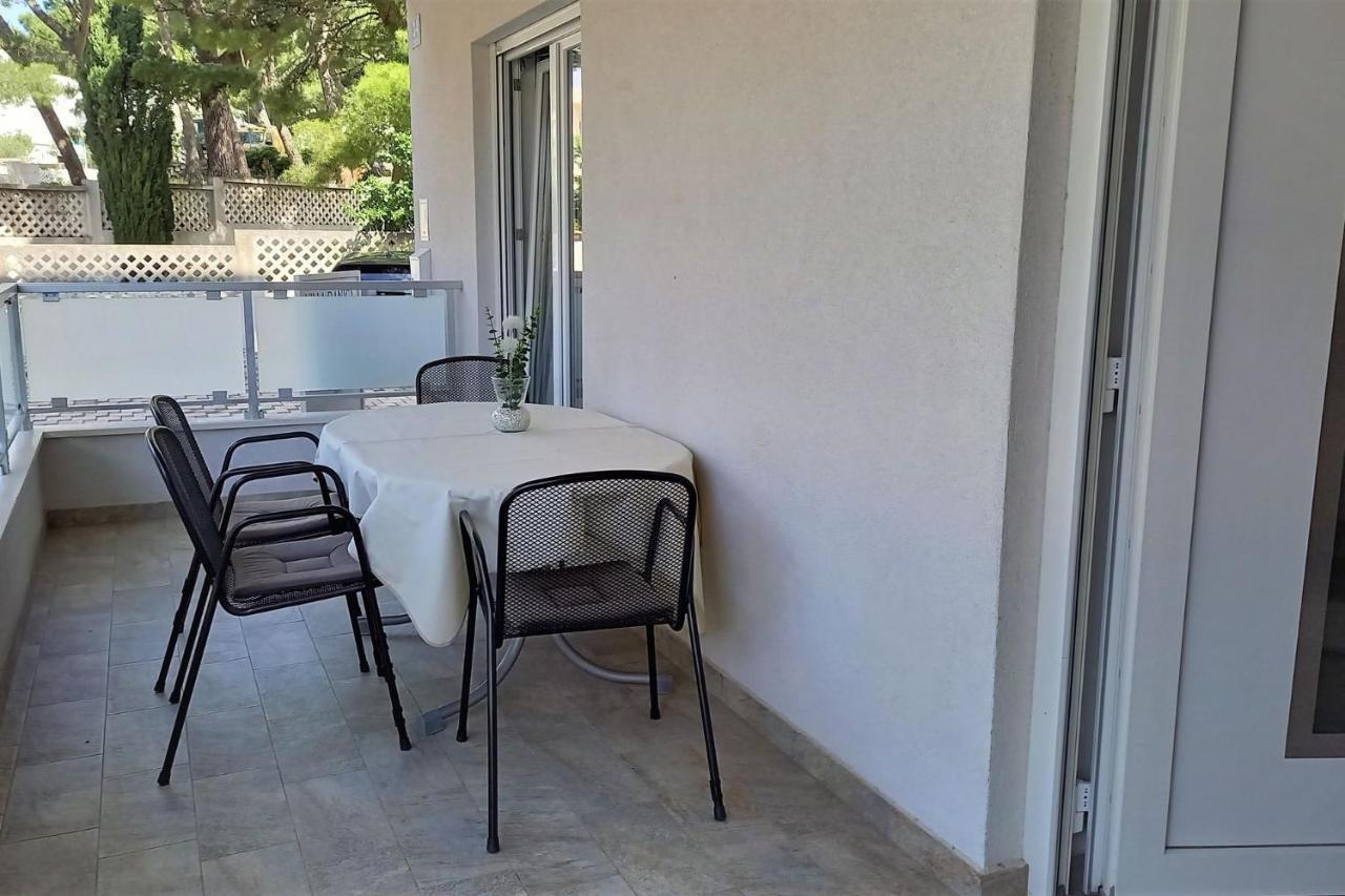 פרומאינה Apartments Danica מראה חיצוני תמונה