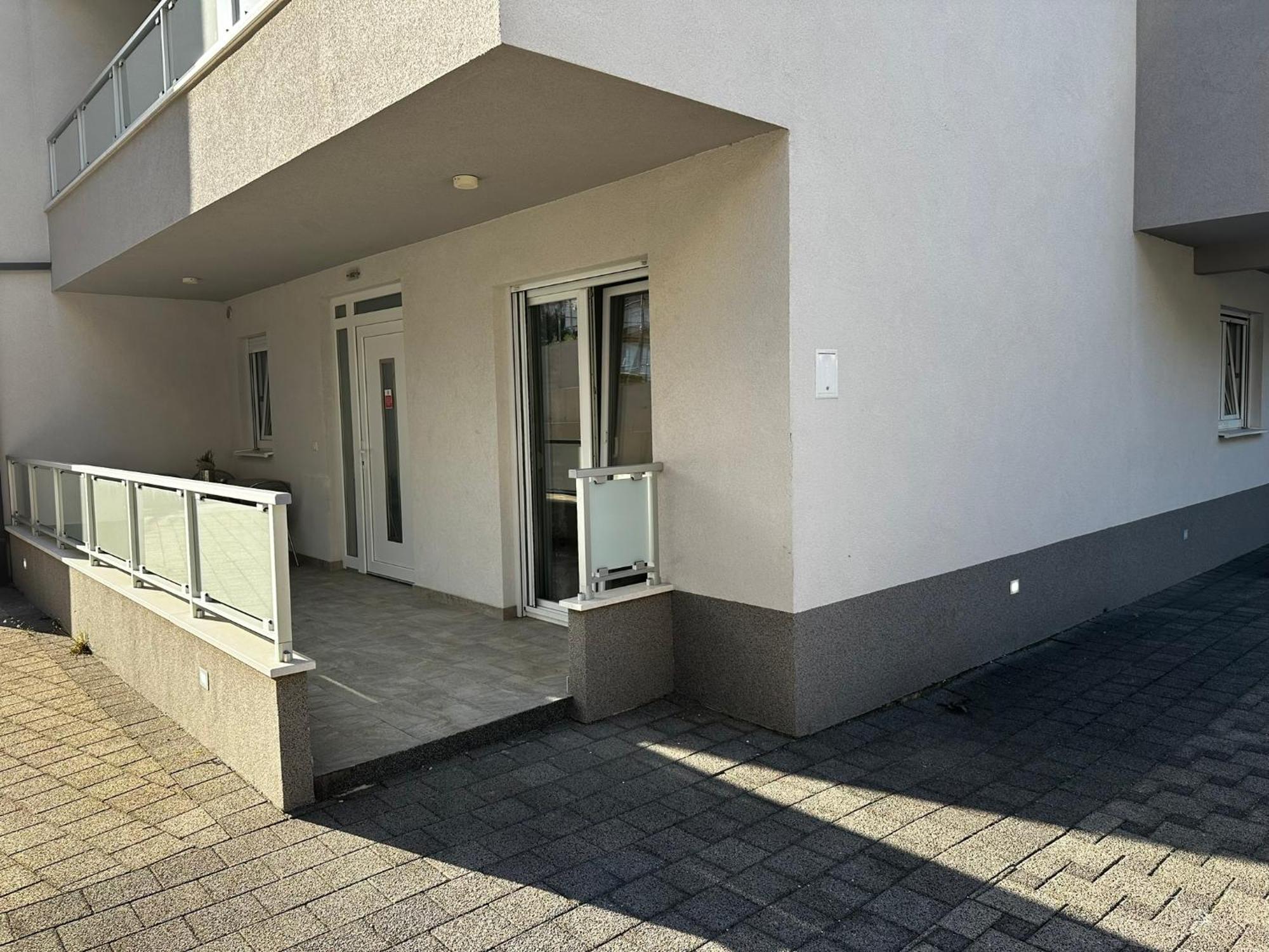 פרומאינה Apartments Danica מראה חיצוני תמונה