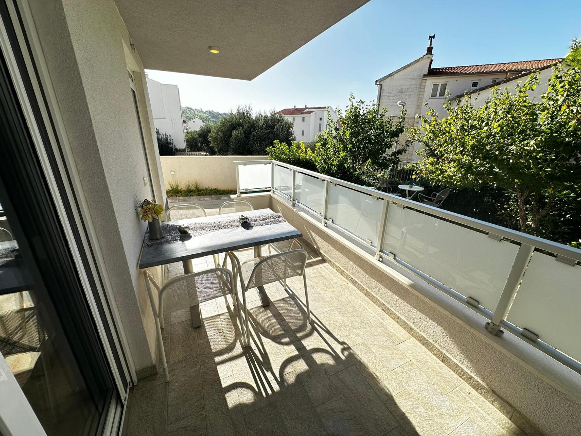 פרומאינה Apartments Danica מראה חיצוני תמונה