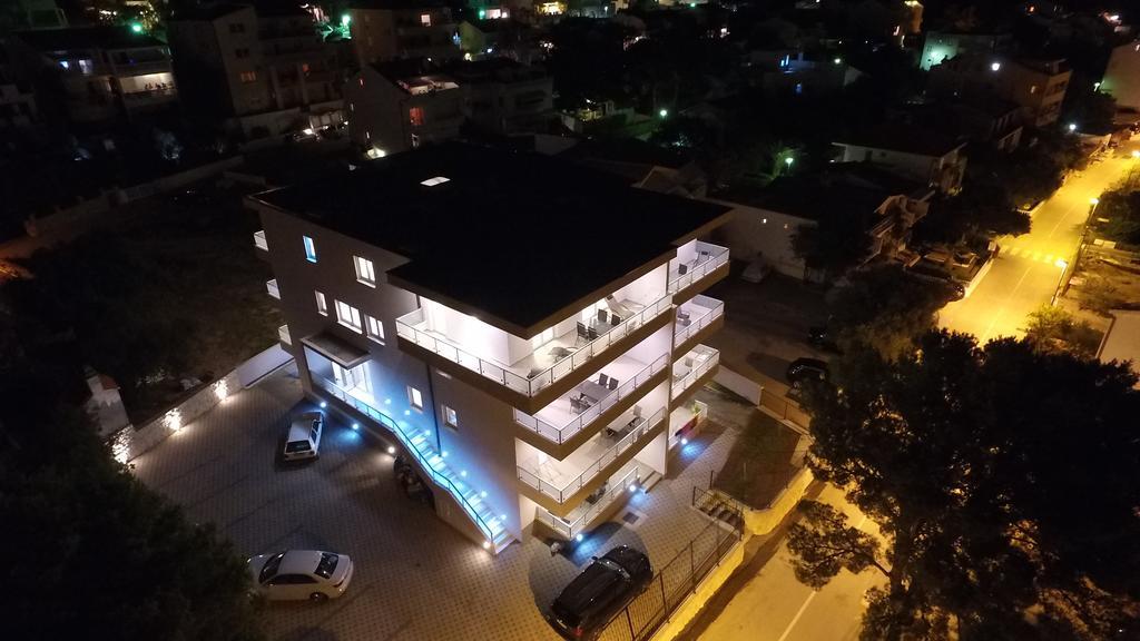פרומאינה Apartments Danica מראה חיצוני תמונה