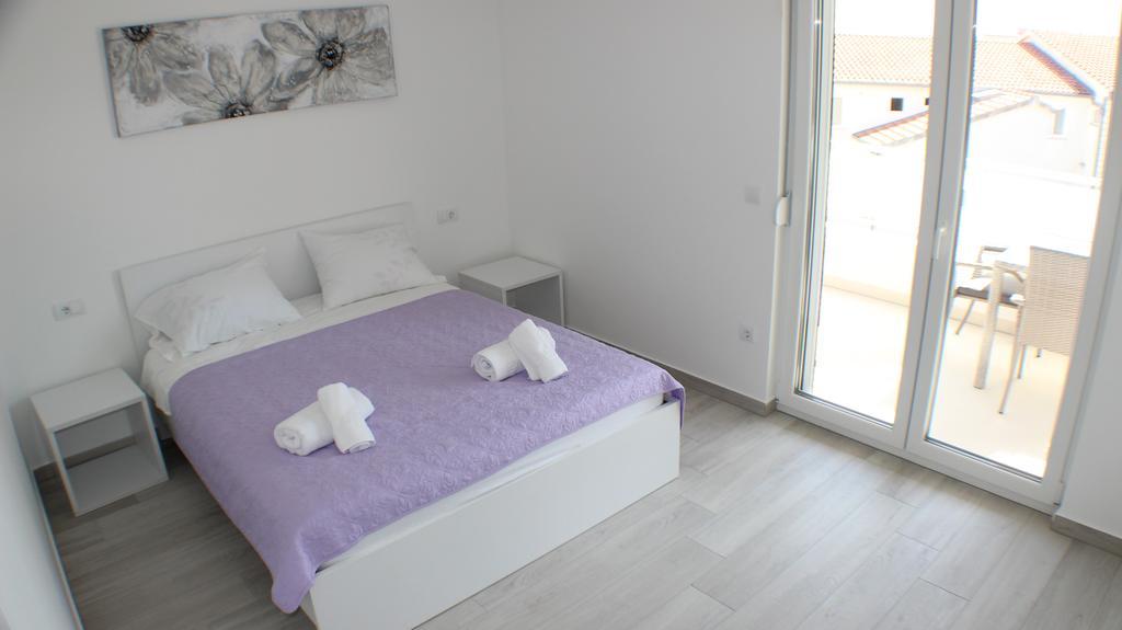 פרומאינה Apartments Danica מראה חיצוני תמונה