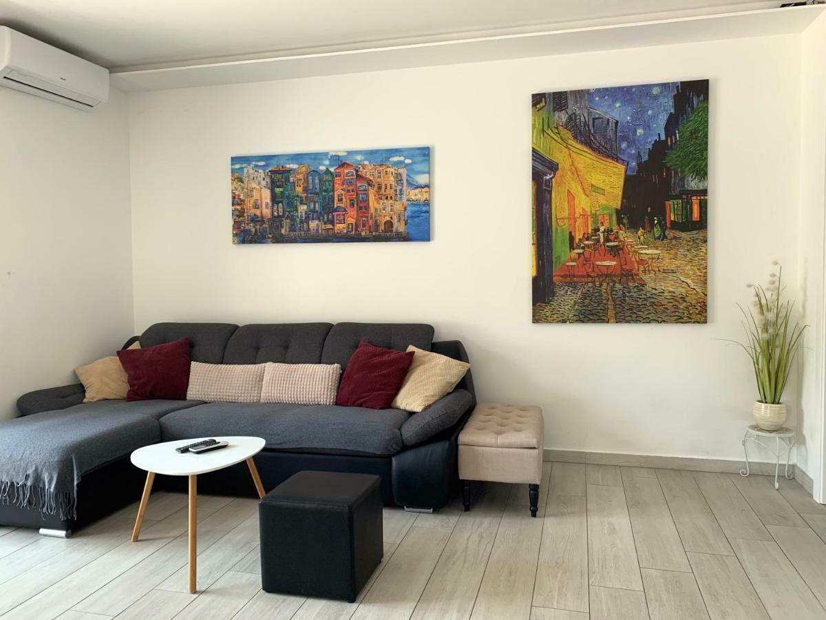 פרומאינה Apartments Danica מראה חיצוני תמונה