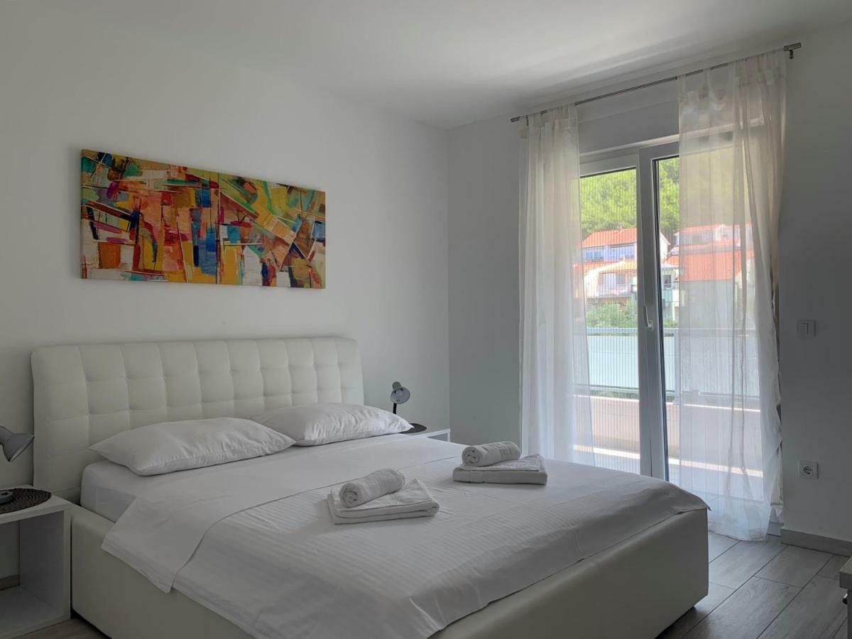 פרומאינה Apartments Danica מראה חיצוני תמונה
